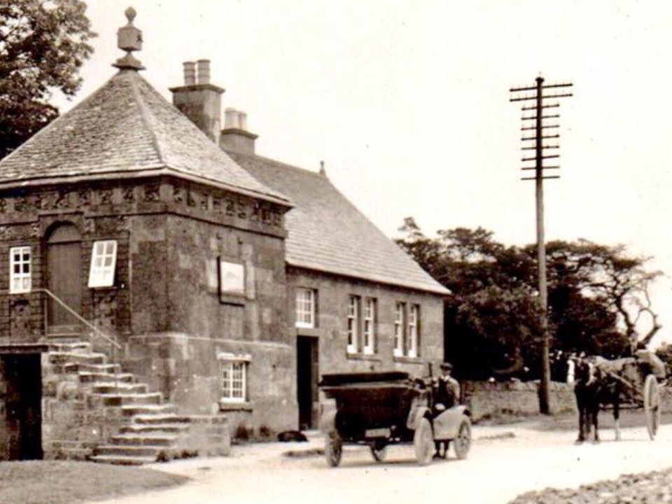 Old picture of Fish Inn