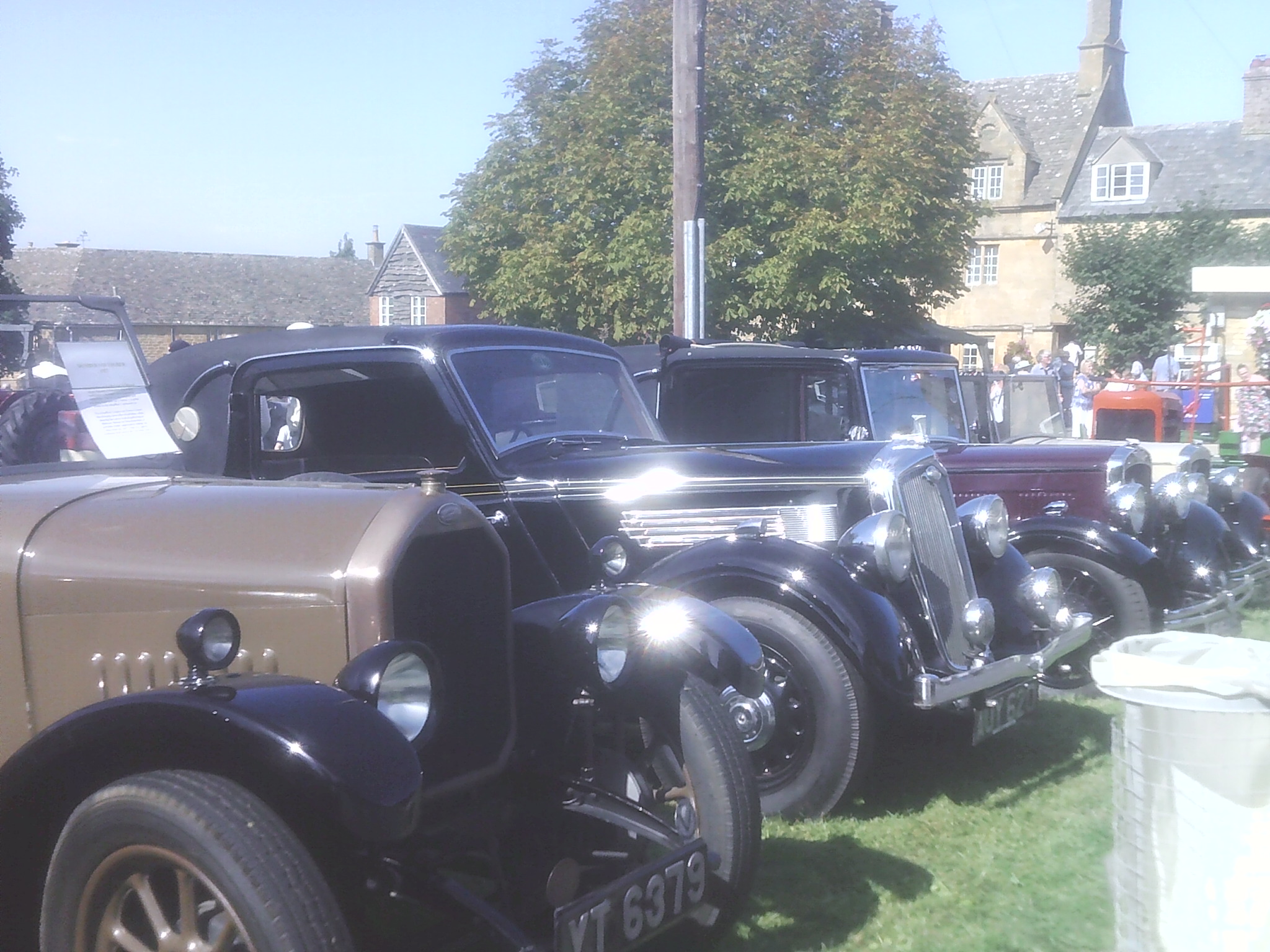 Vintage car headlights at the Willersey Show