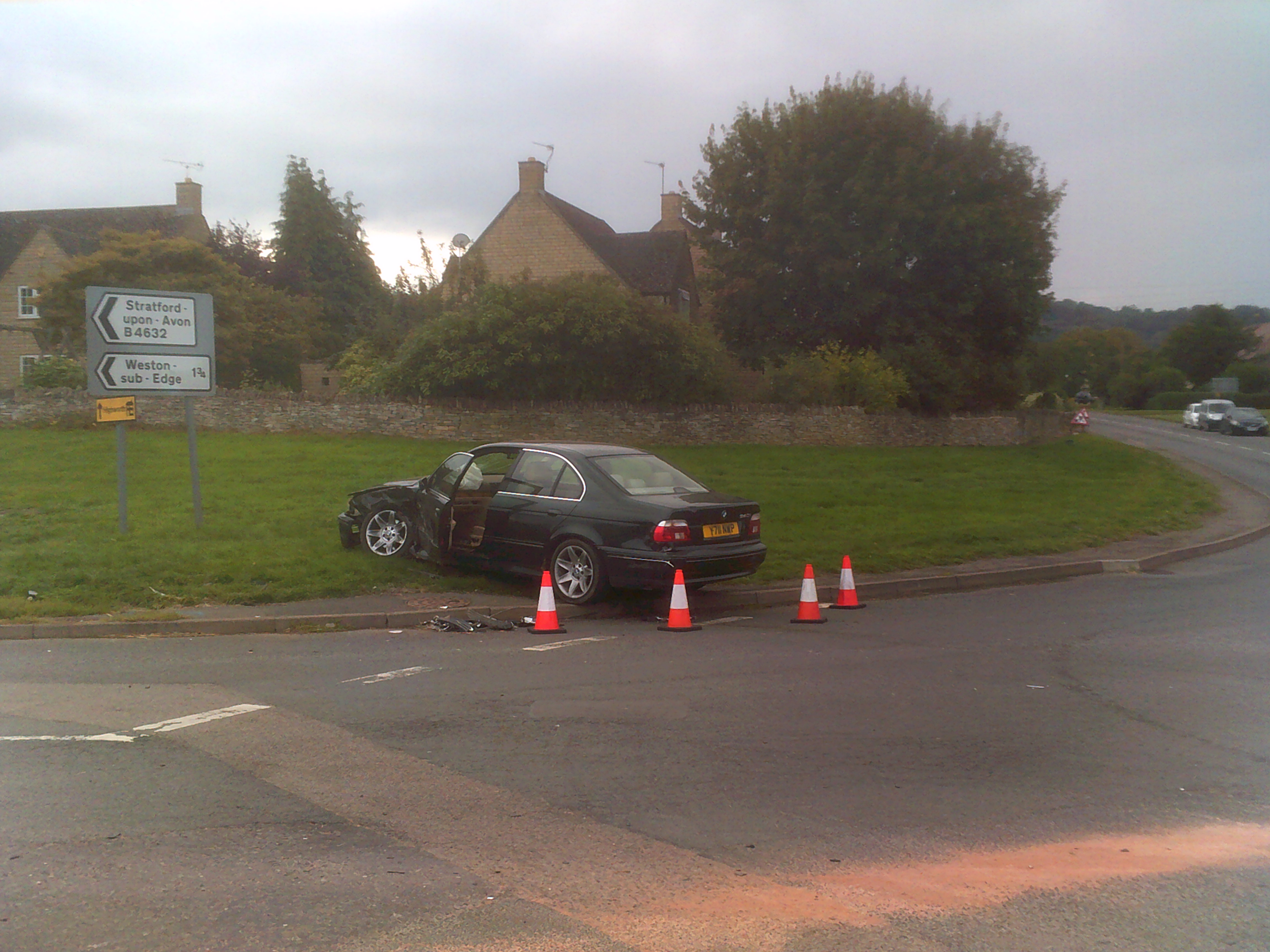 Wrecked car at Pike Roundabout in Willersey.
